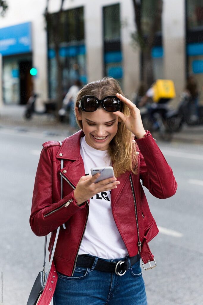 Celebrity Phone Numbers: What You Need to Know About Reaching Your Favorite Stars celebrity phone numbers